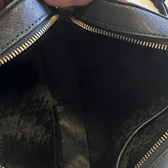 Michael Kors jet set Crossbody Bag - Picture 7 of 9